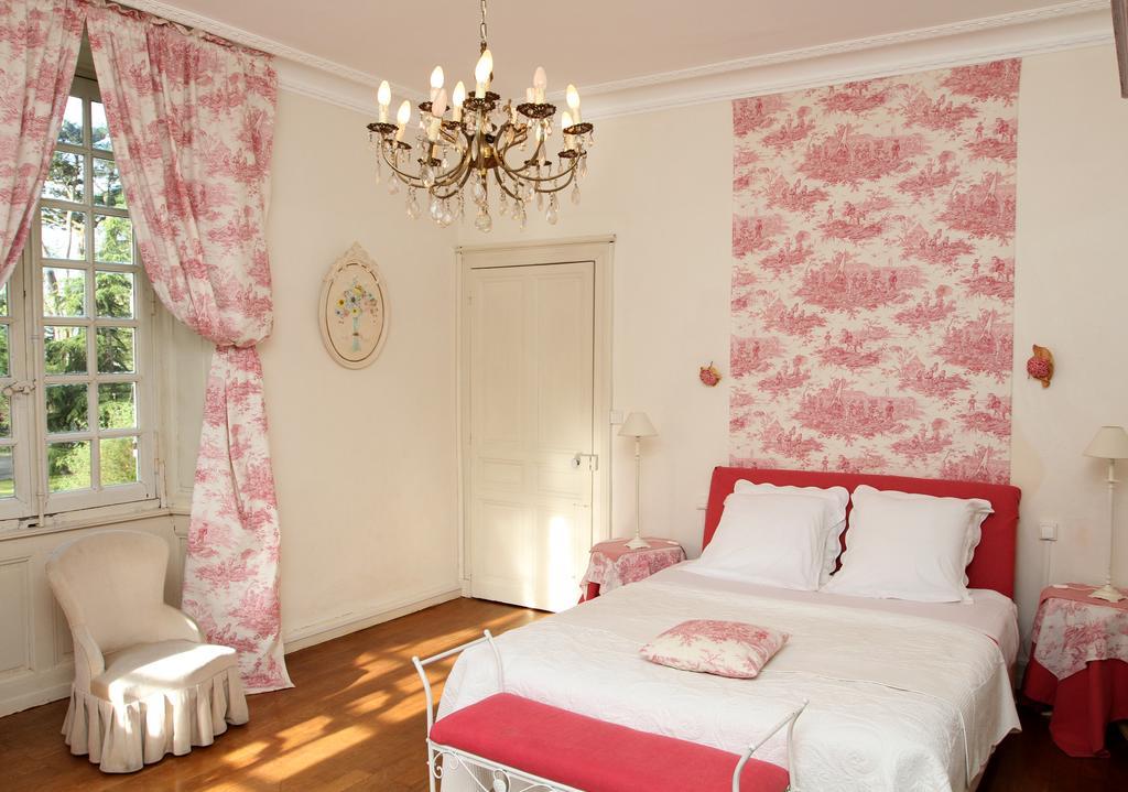Bouaye Chateau Du Bois De La Noe الغرفة الصورة